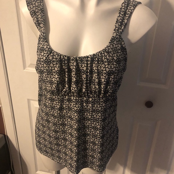 Size XL WHBM tank - Picture 1 of 2